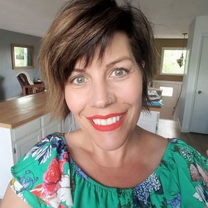 Meet your Posher, Kari